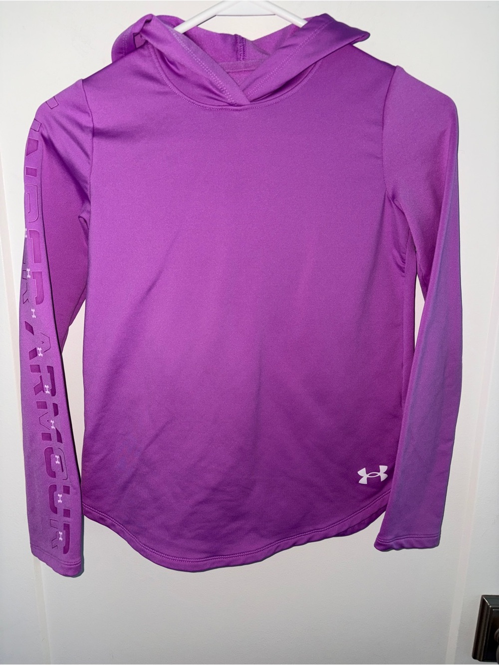 NWOT Under Armour loose fit hoodie girl's sz YMD